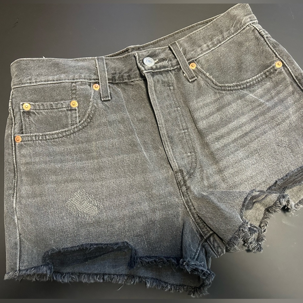 Levi’s 501 Black/Grey High Waist Jean Shorts W28